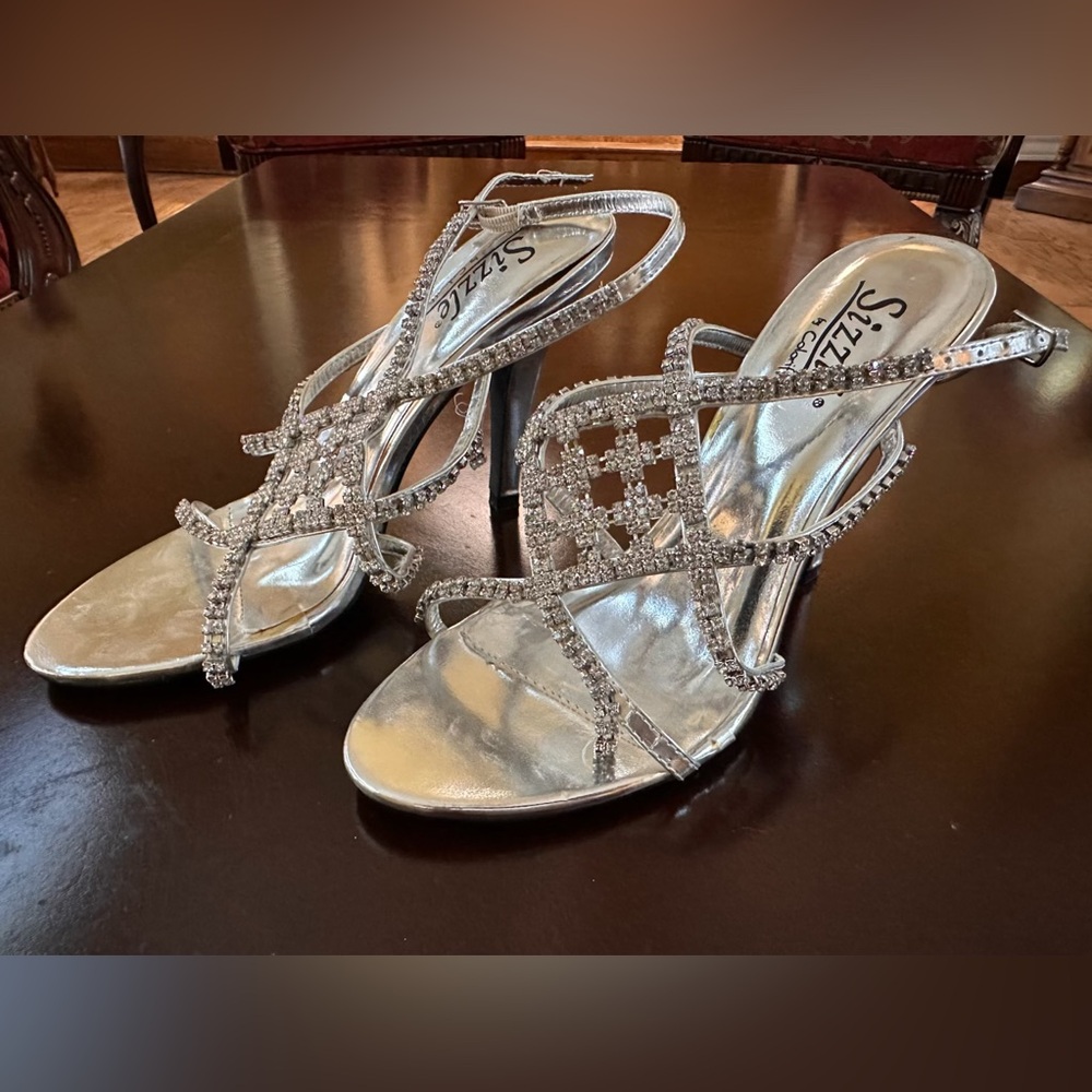 NWOT Sizzle by Colorffics rhinestone silver high heel sandals